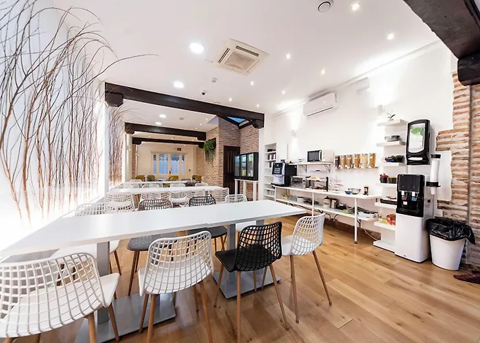 Гостевой дом Vizcainos Away Сеговия